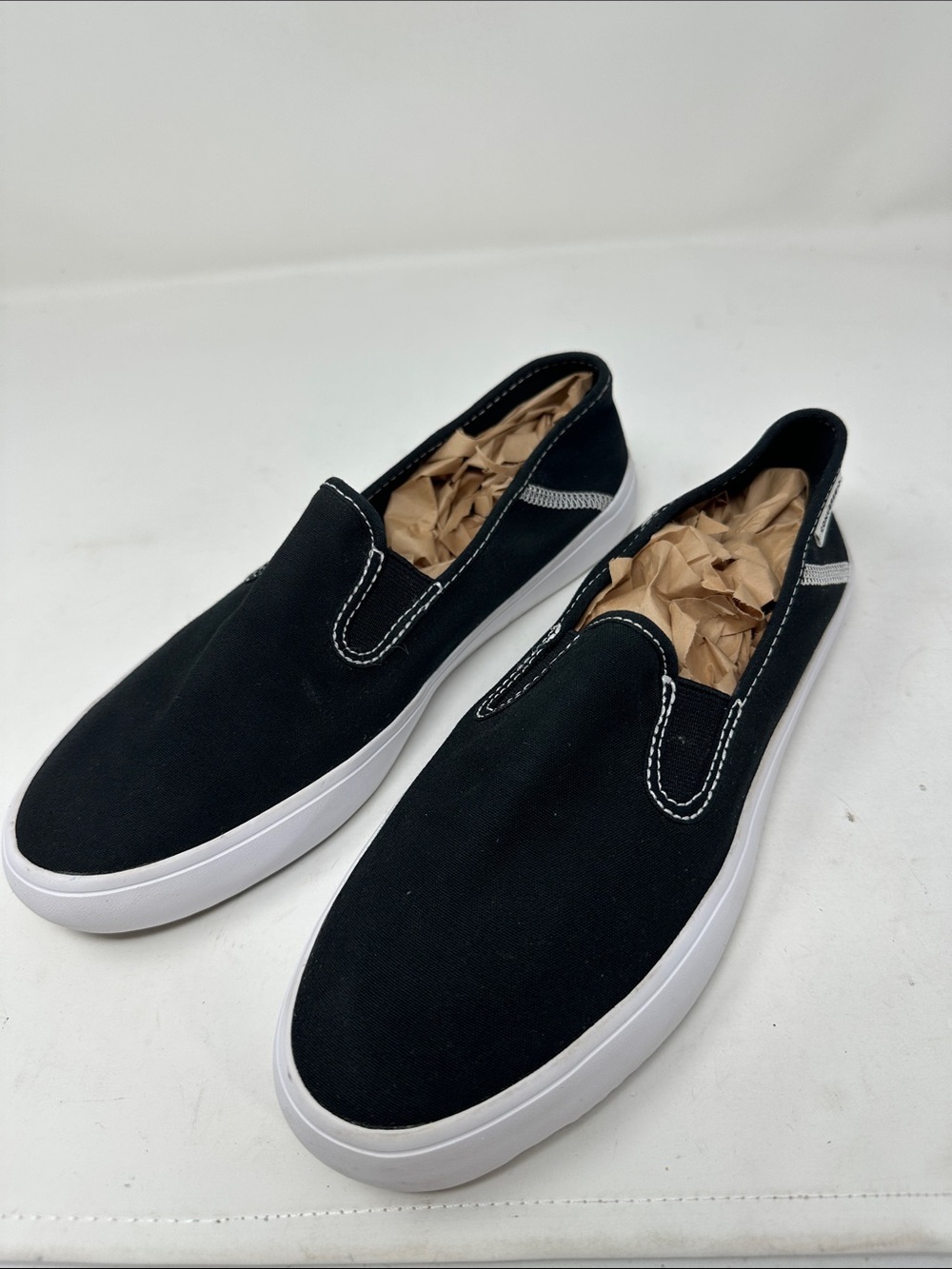Converse Slip ons. Size 7